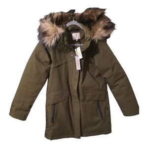 ✨️NWT Martha Stewart ✨️Olive Coat with Faux Fur Hood